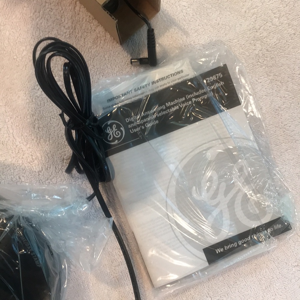 General Electric Answer Machine Digital Messaging System - Picture 8 of 9